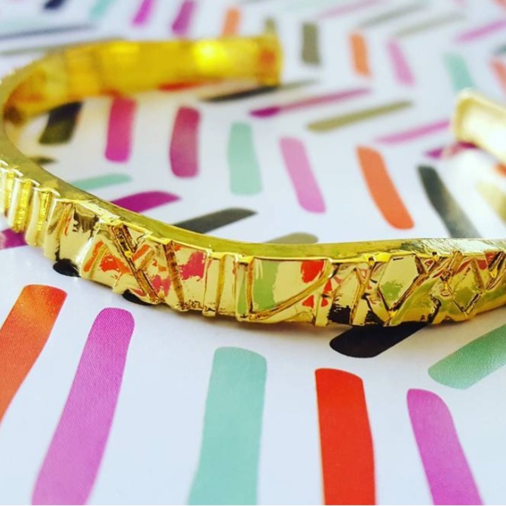 Gold Textured Bangle Bracelet Brand New